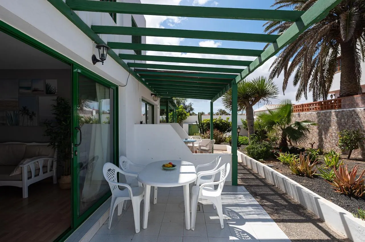 Homeforguest Apartment With Pool And Terrace 1 Min From The Beach 코라레호